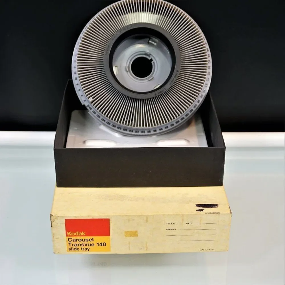 Vintage Gray Kodak Carousel Transvue 140 Slide Tray With Original Box